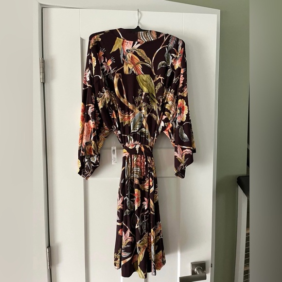 SOMA COOL NIGHTS KIMONO SHORT ROBE SIZE Small/Medium NWT! - Picture 5 of 6